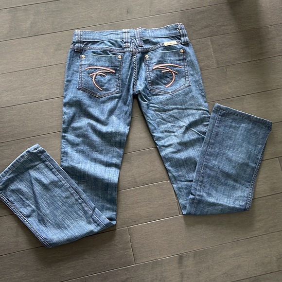 Frankie B Low rise jeans. Size 2 - Picture 2 of 7